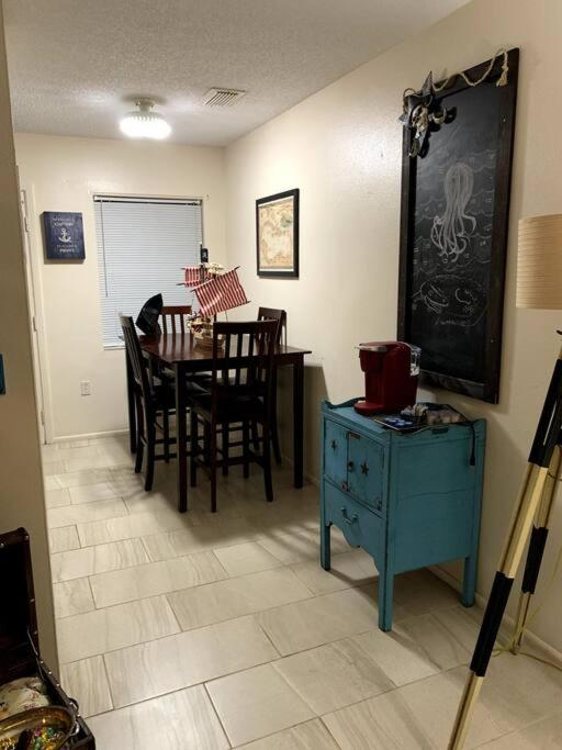 Professor Rousseau'S Pirates Lair Apartment Crystal River Bagian luar foto